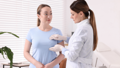 Nódulo na mamografia: Vinicius Tadeu Sattin Rodrigues explica as principais diferenças entre achados benignos e aqueles que exigem maior investigação.