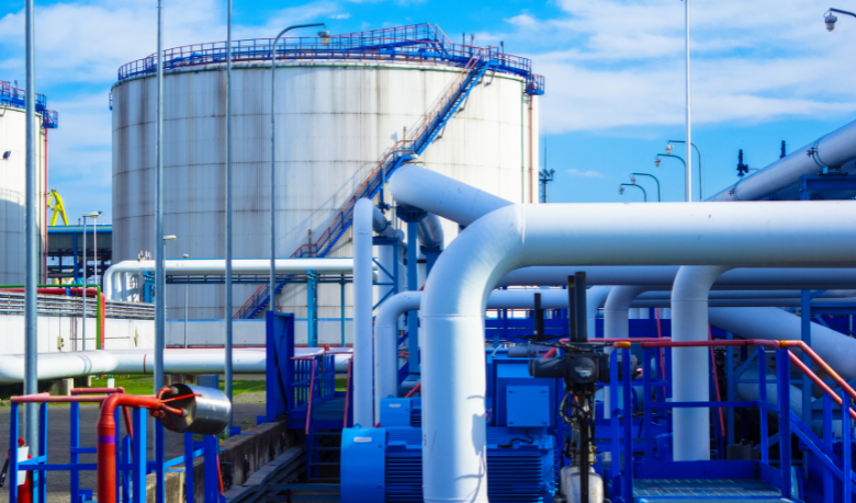 A Saudi Aramco seleciona tecnologia brasileira para fortalecer sua expansão geopolítica em gasodutos e oleodutos, afirma Paulo Roberto Gomes Fernandes.